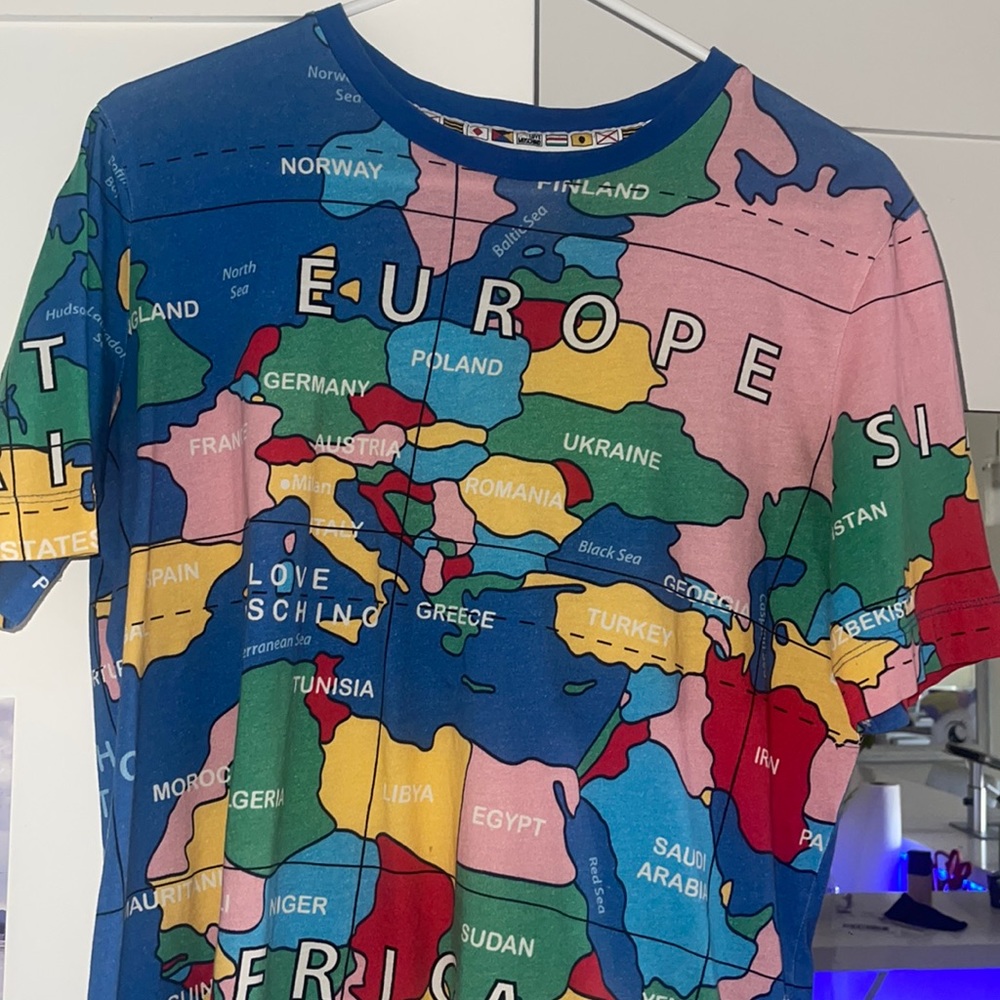 LOVE MOSCHINO *Super Rare COLORFUL MAP LUXURY 100%Cotton T-Shirt FREE SHIPPING